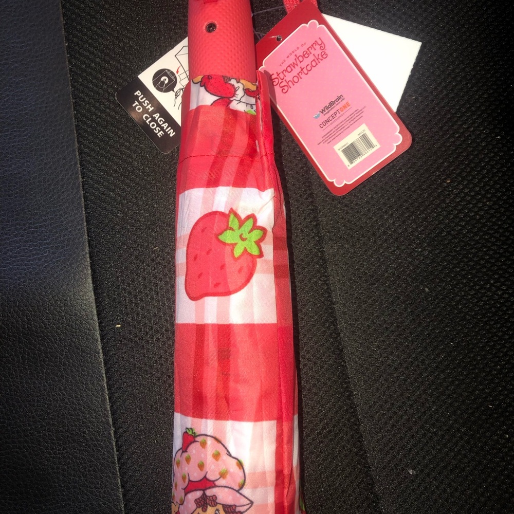 🍓 Strawberry Shortcake Red Umbrella